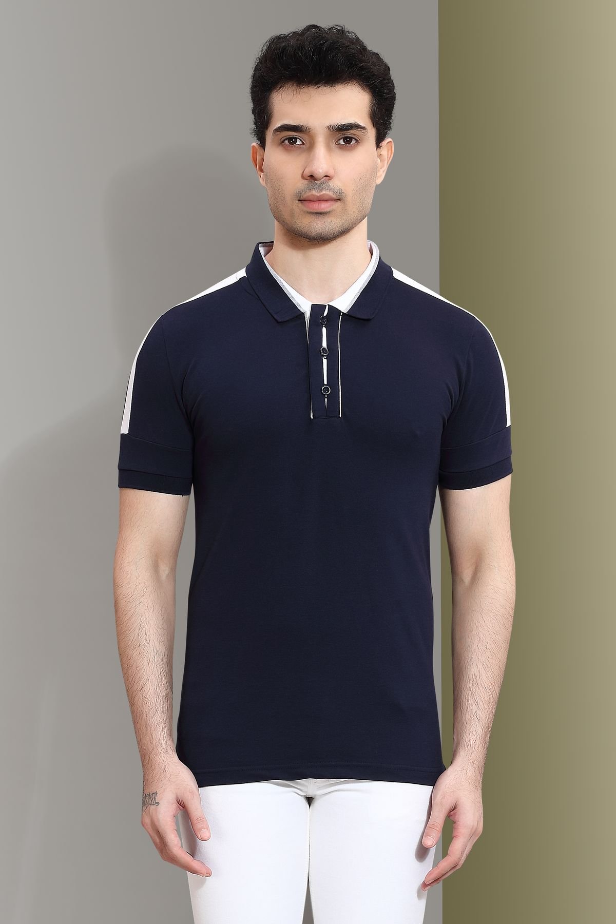 Stretch Cotton Pique with Partially Hidden Contrast Placket Polo T-Shirt - Navy