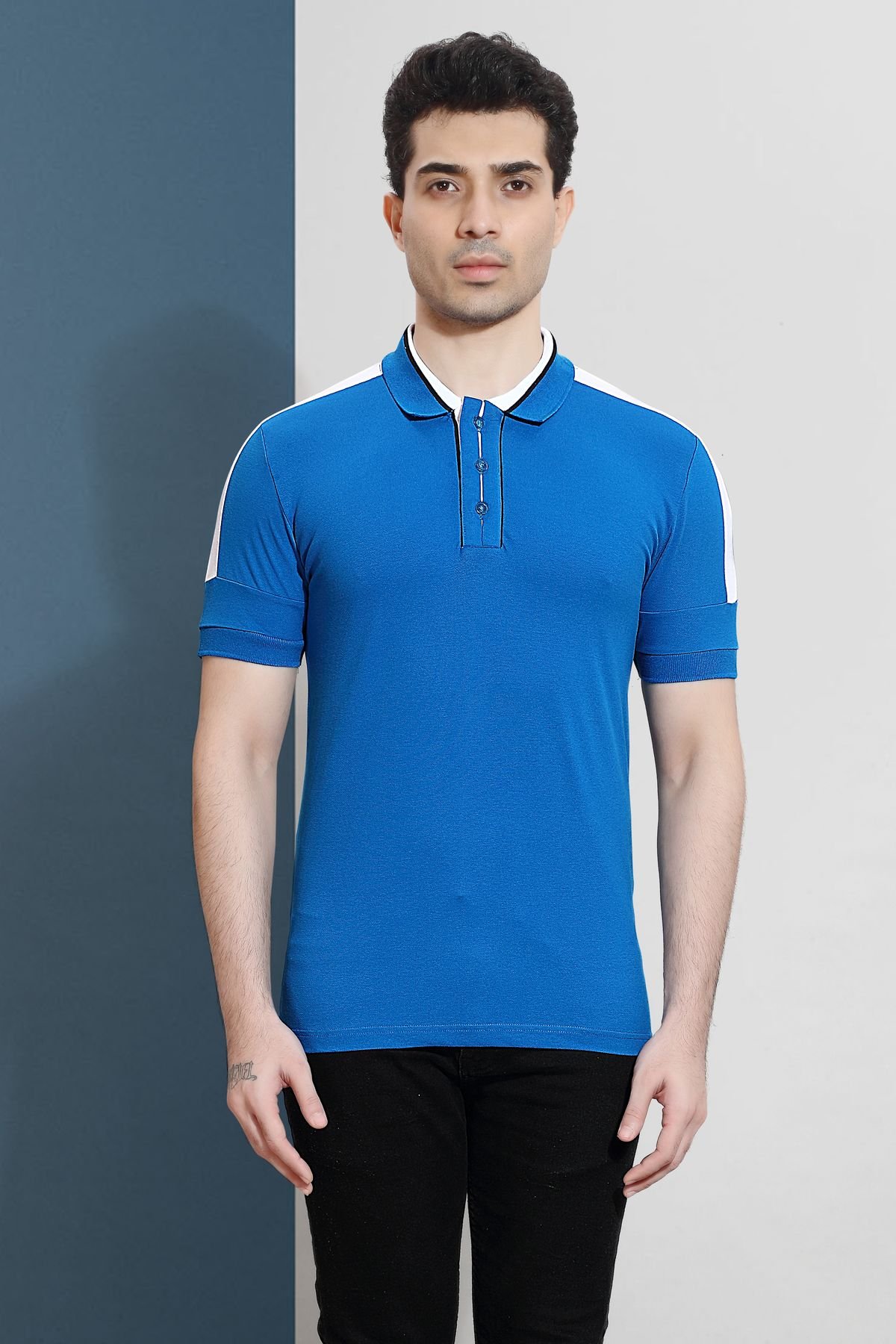 Stretch Cotton Pique with Partially Hidden Contrast Placket Polo T-Shirt - Royal Blue