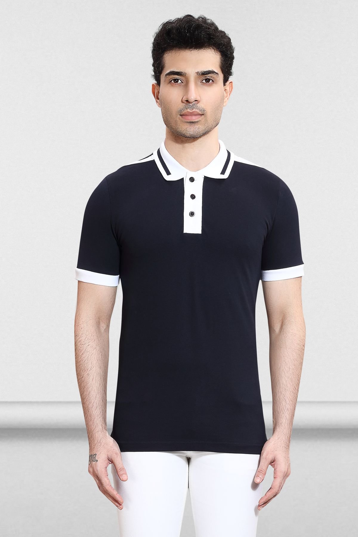 Polo Shirt in Stretch Cotton-Pique with Shoulder Knife Panel - Black